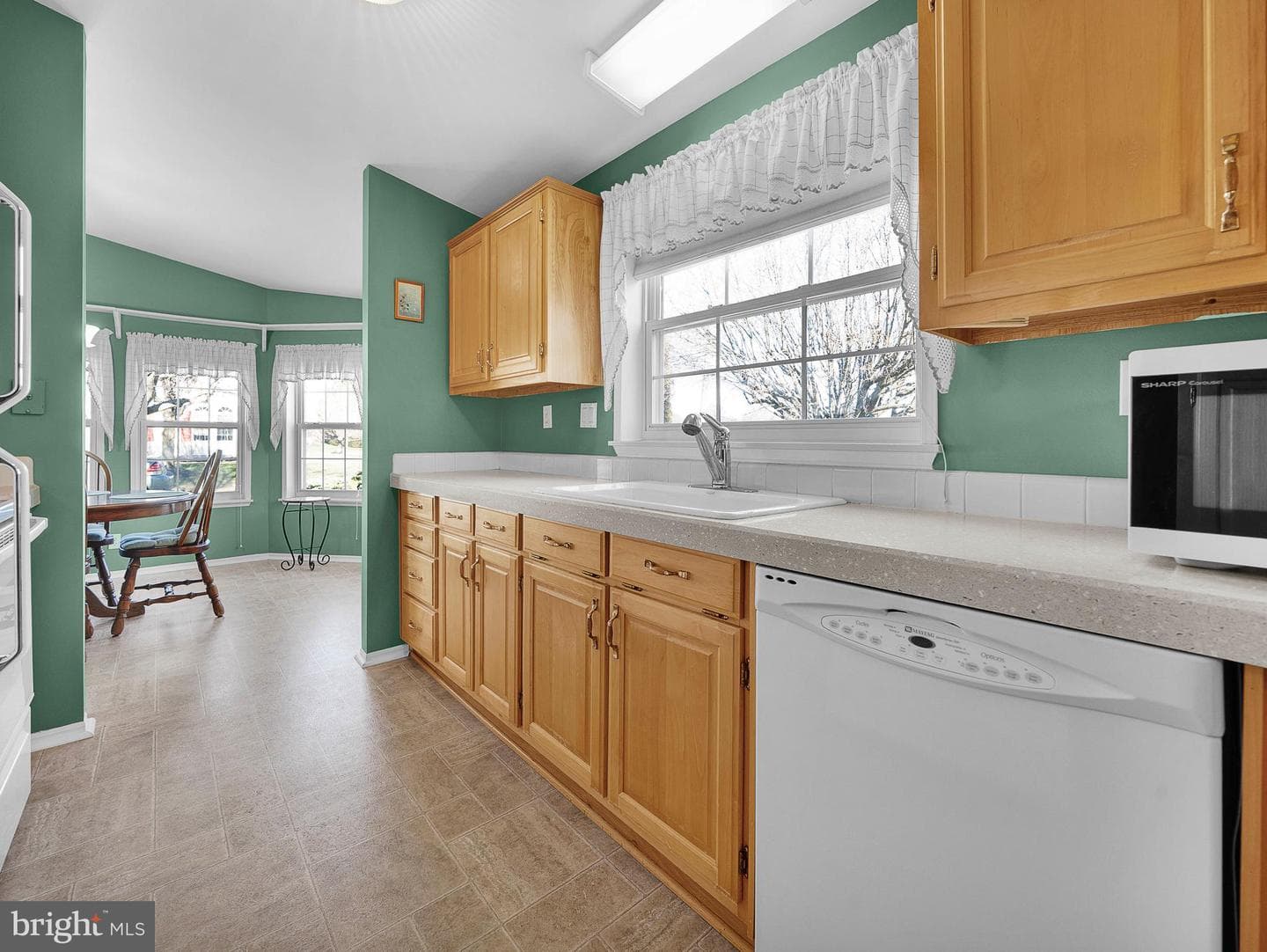 598 Walnut Court photo 14