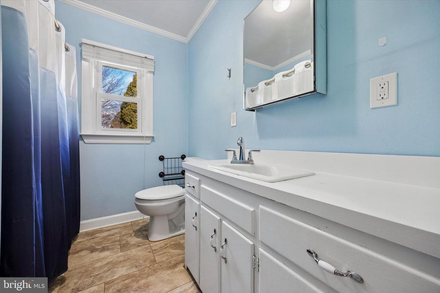 59 E Hillcrest Avenue photo 10