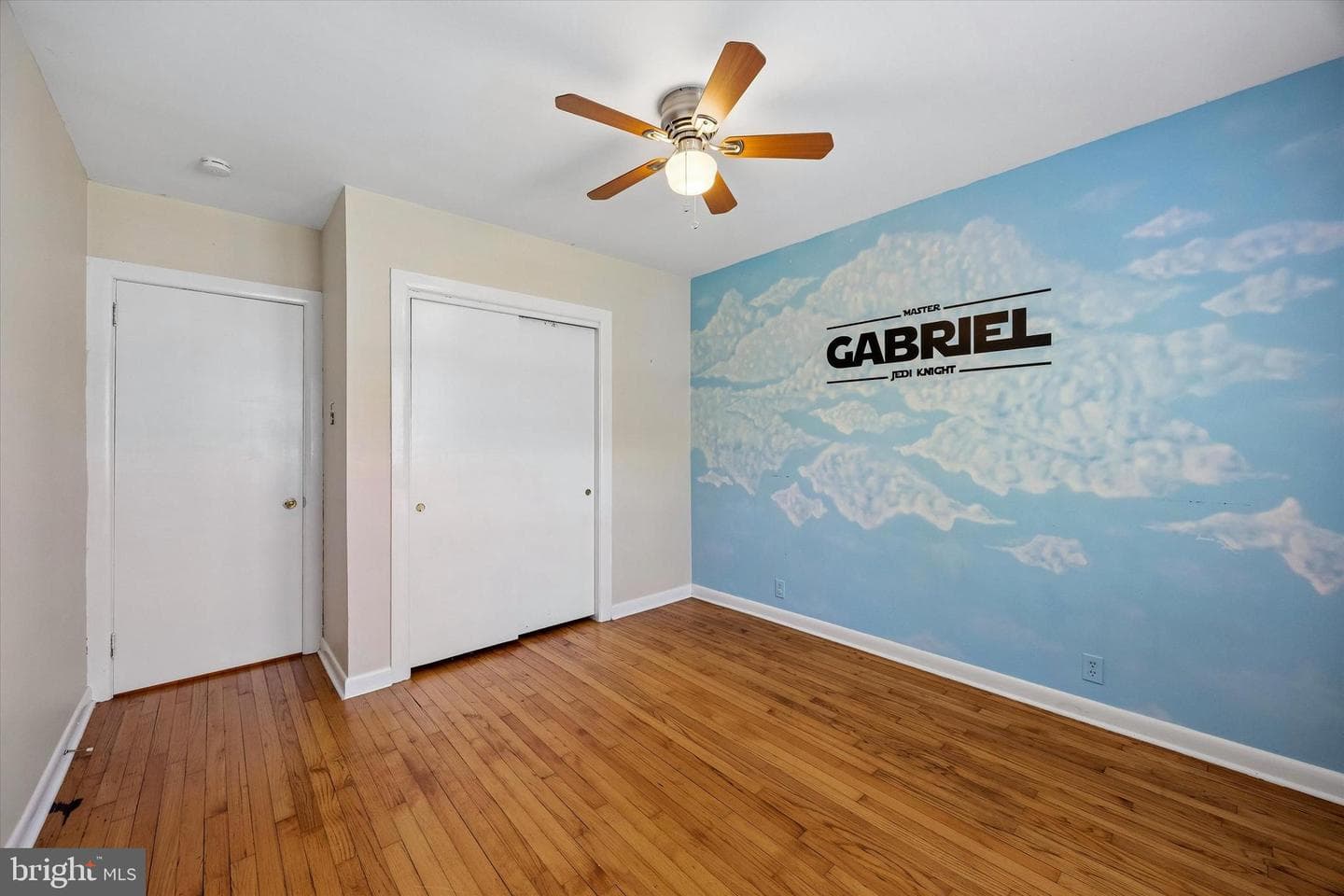 59 E Hillcrest Avenue photo 14