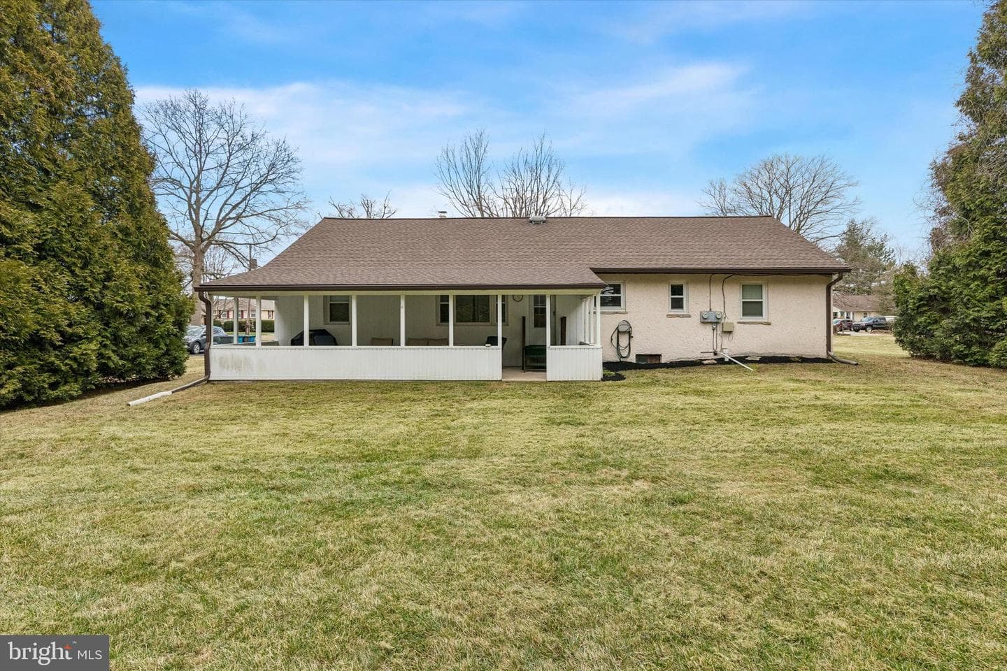 59 E Hillcrest Avenue photo 25
