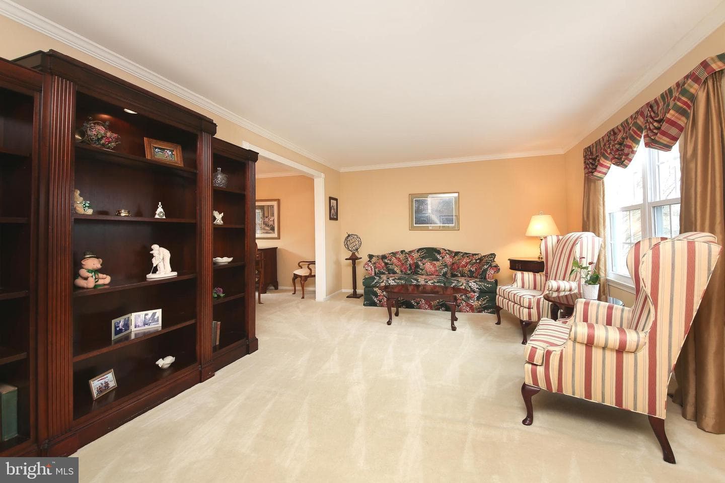 367 Merion Place photo 10
