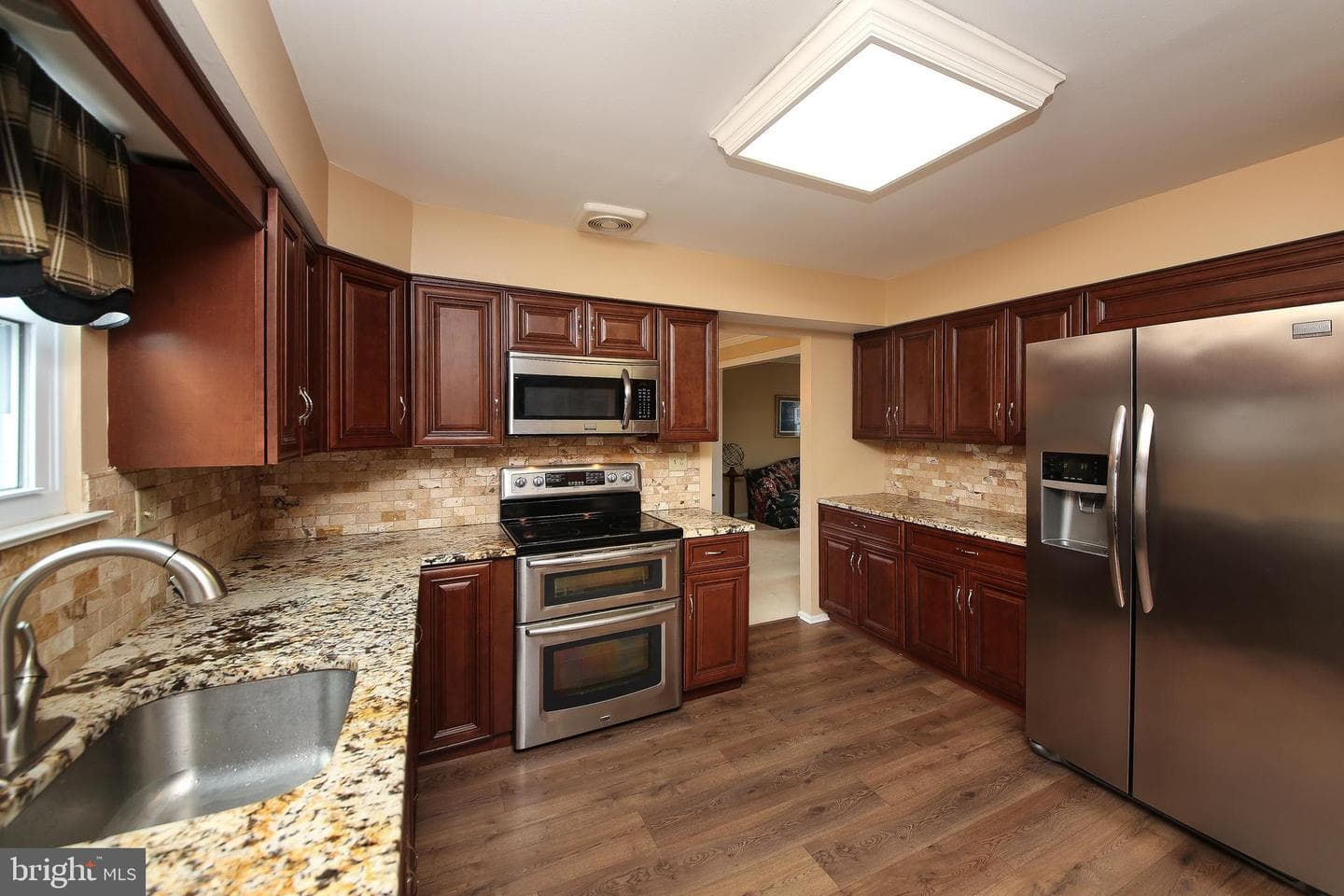 367 Merion Place photo 15