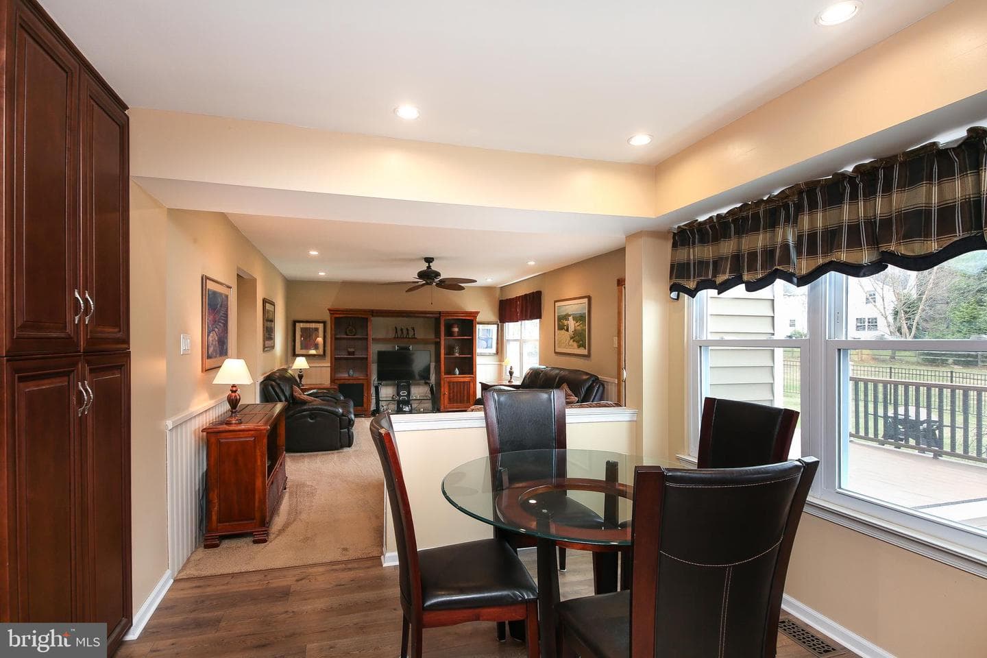 367 Merion Place photo 18
