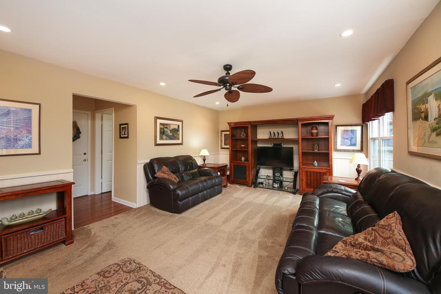 367 Merion Place photo 19