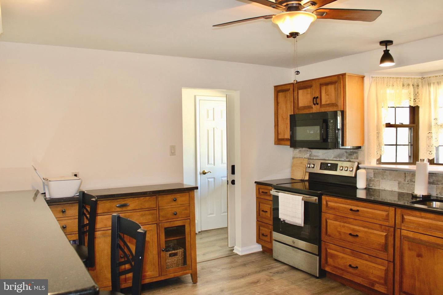 174 Hershel Street photo 15