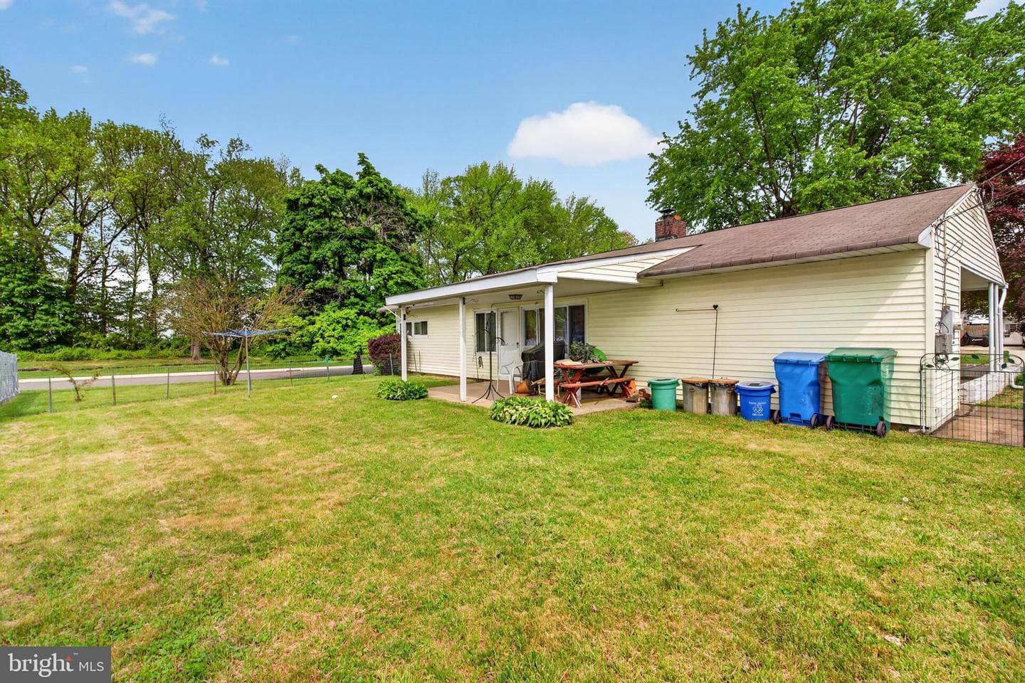 2 Silver Birch Lane photo 6