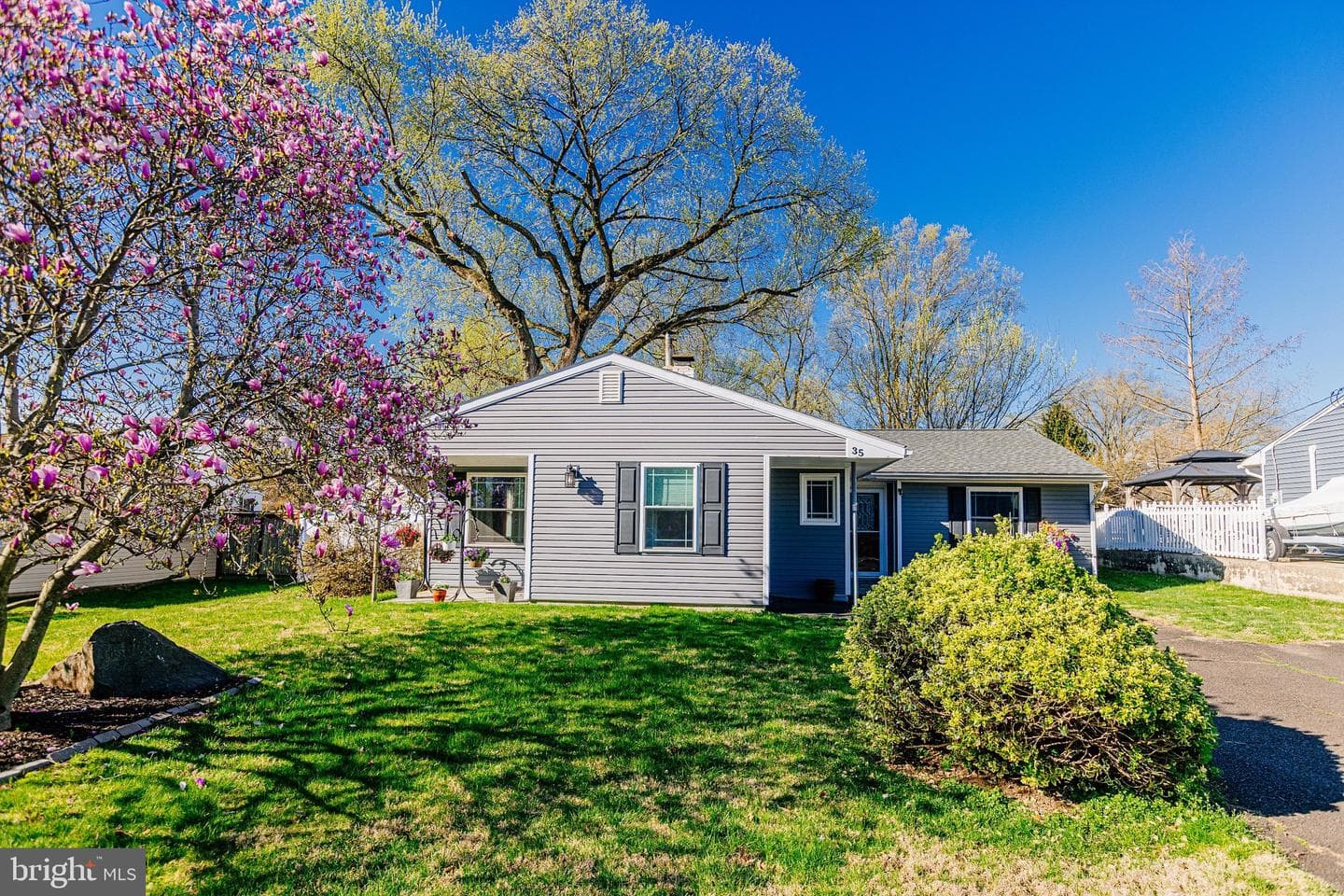 35 Mimosa Lane photo 42