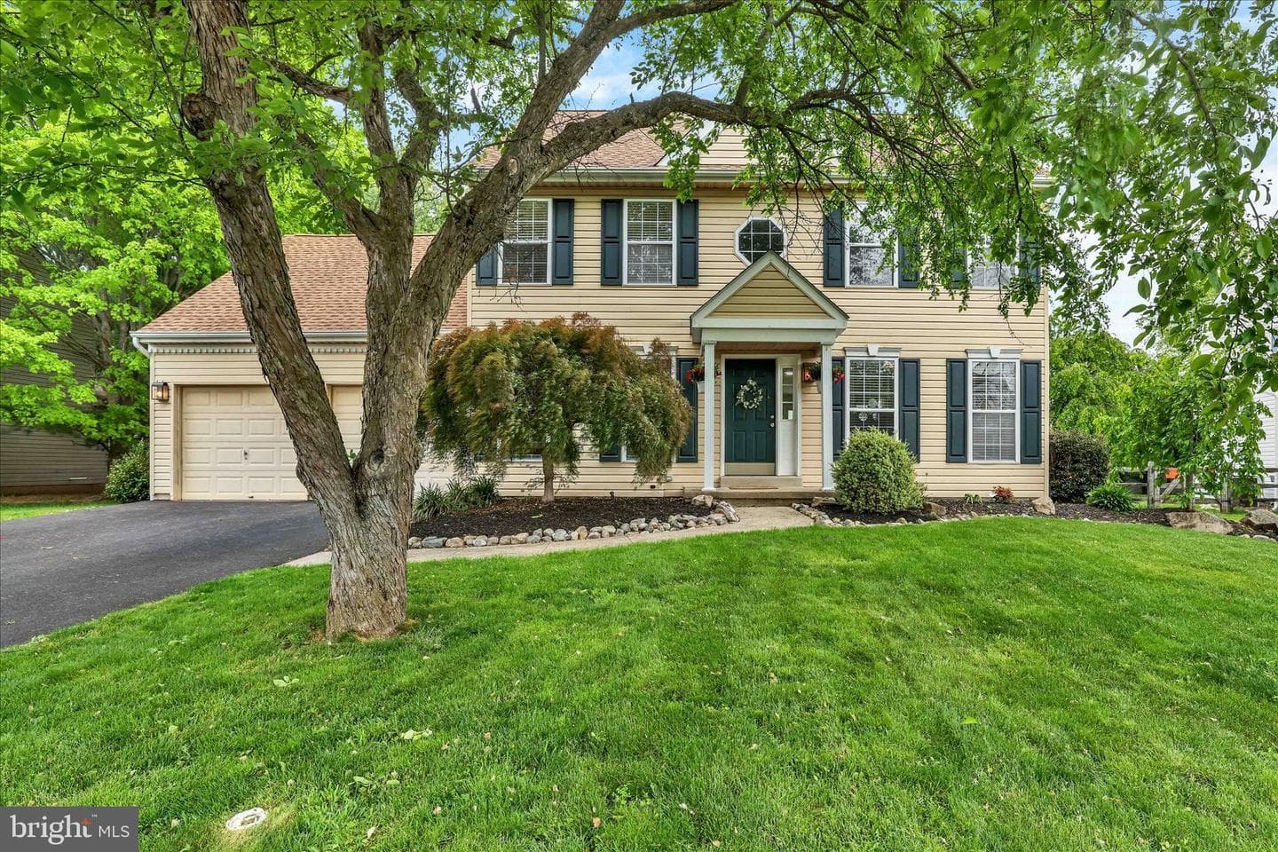3901 Daystar Drive photo 2