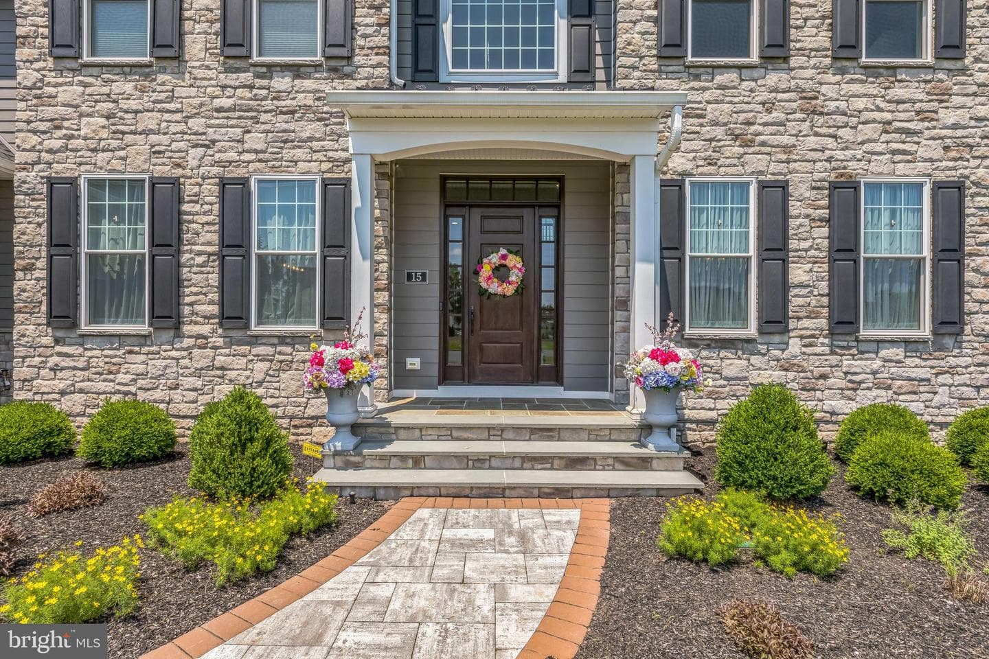 15 Marquis Ridge, Holland