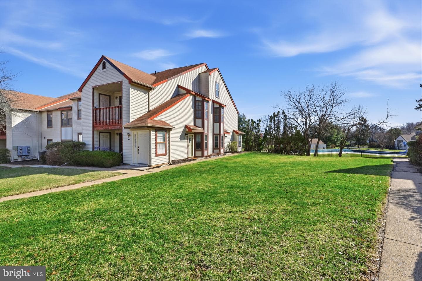 2014 Barry Court photo 23