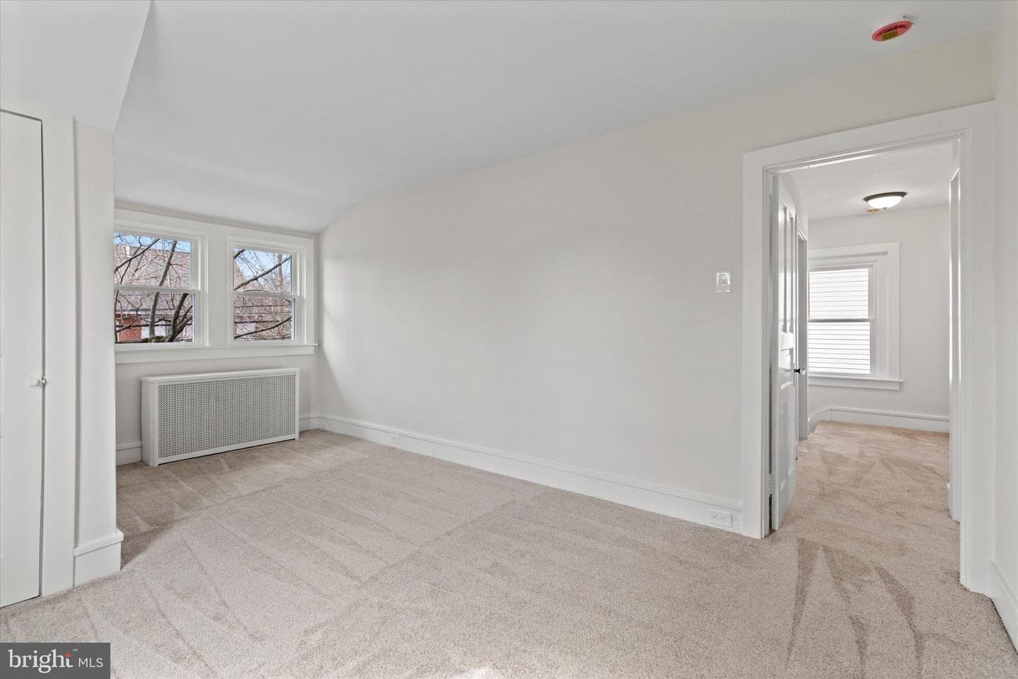 407 Lawn Avenue photo 14