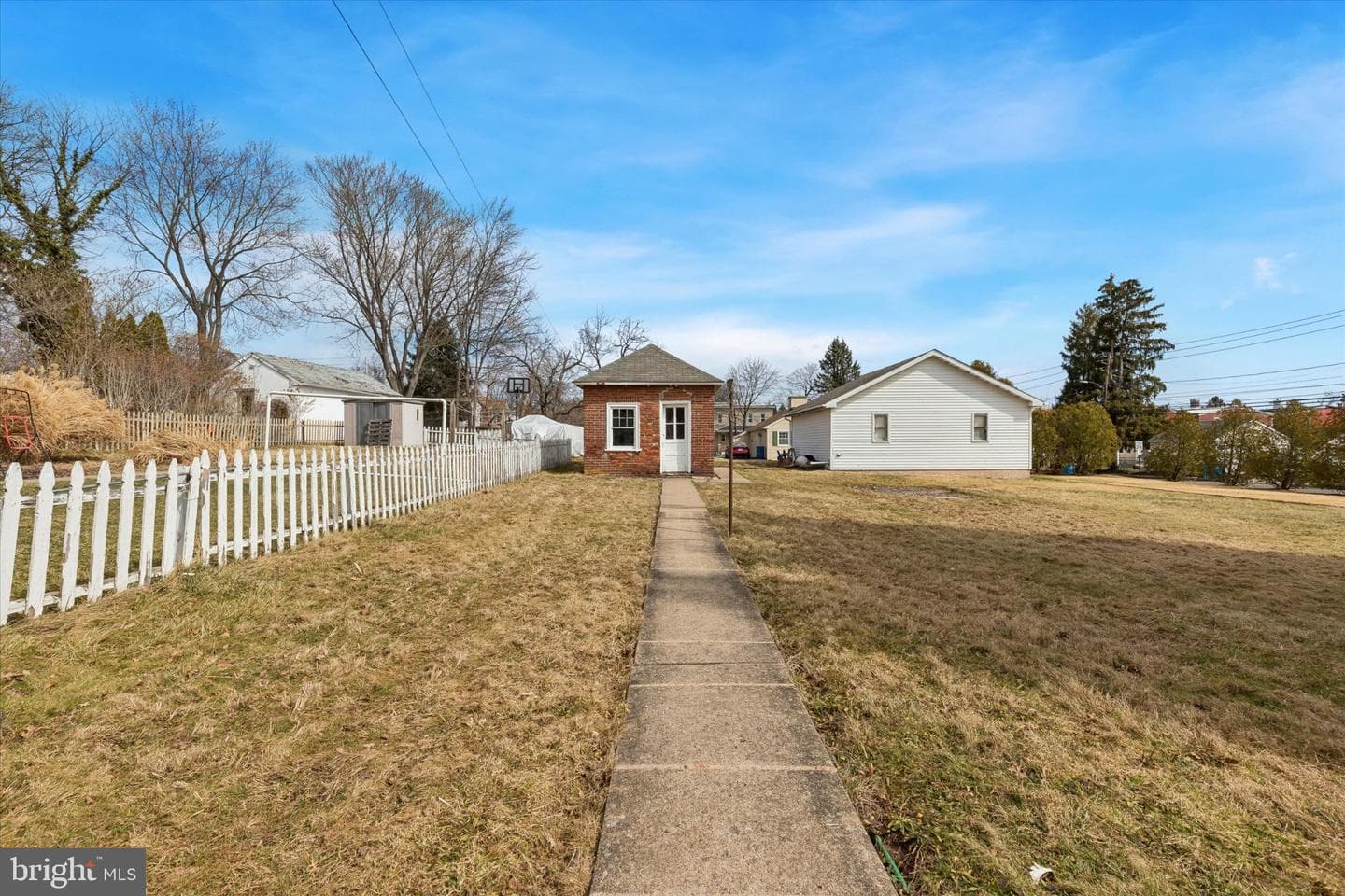 407 Lawn Avenue photo 21