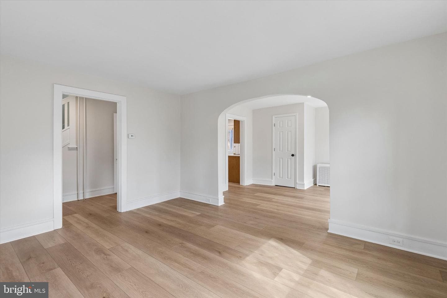407 Lawn Avenue photo 6