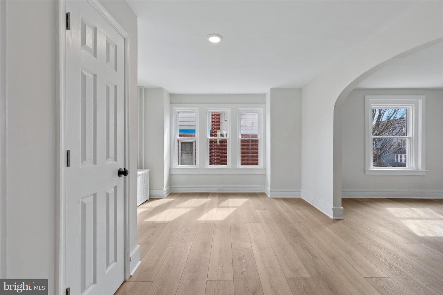 407 Lawn Avenue photo 8