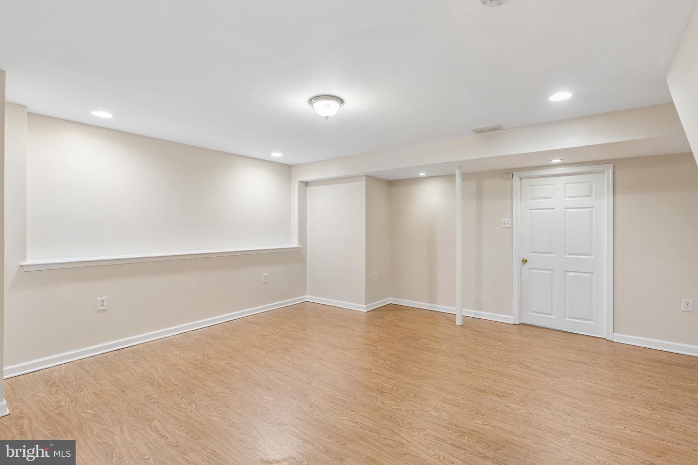 5532 Rinker Circle photo 21