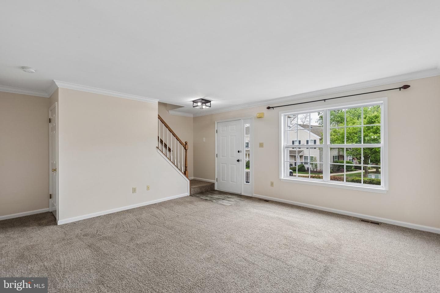 5532 Rinker Circle photo 3