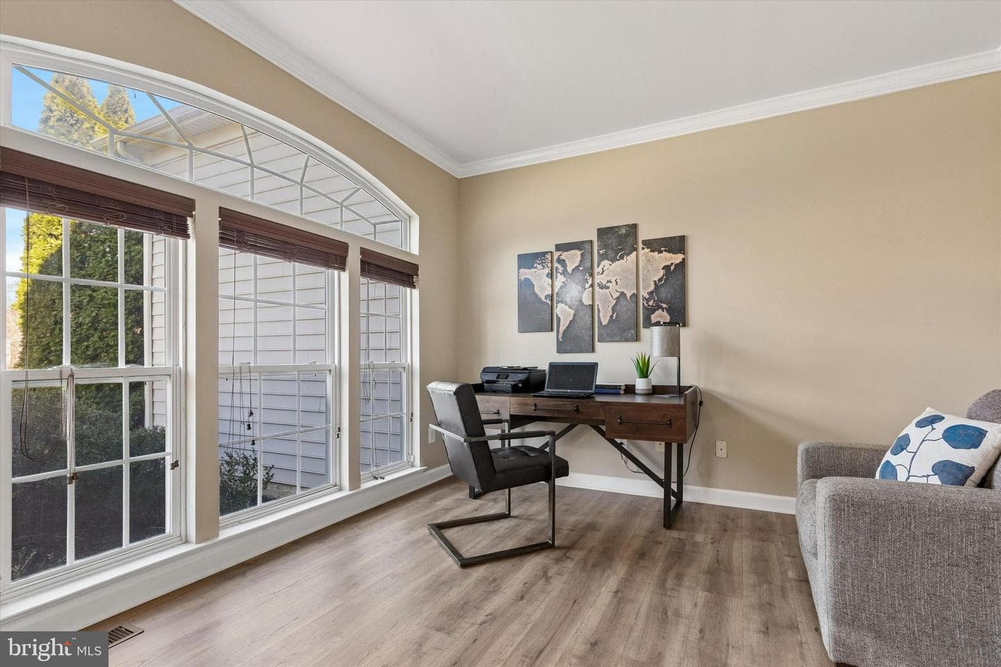135 Equestrian Court photo 22
