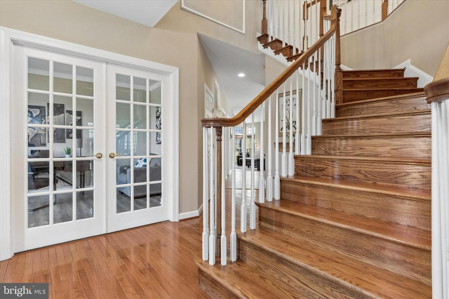 135 Equestrian Court photo 4