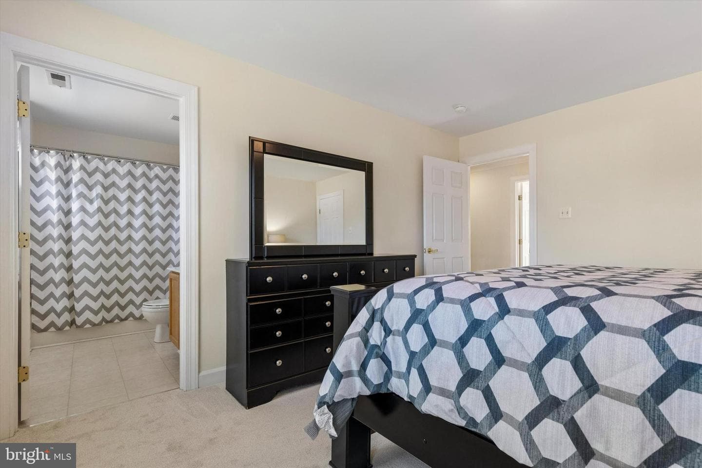 135 Equestrian Court photo 46