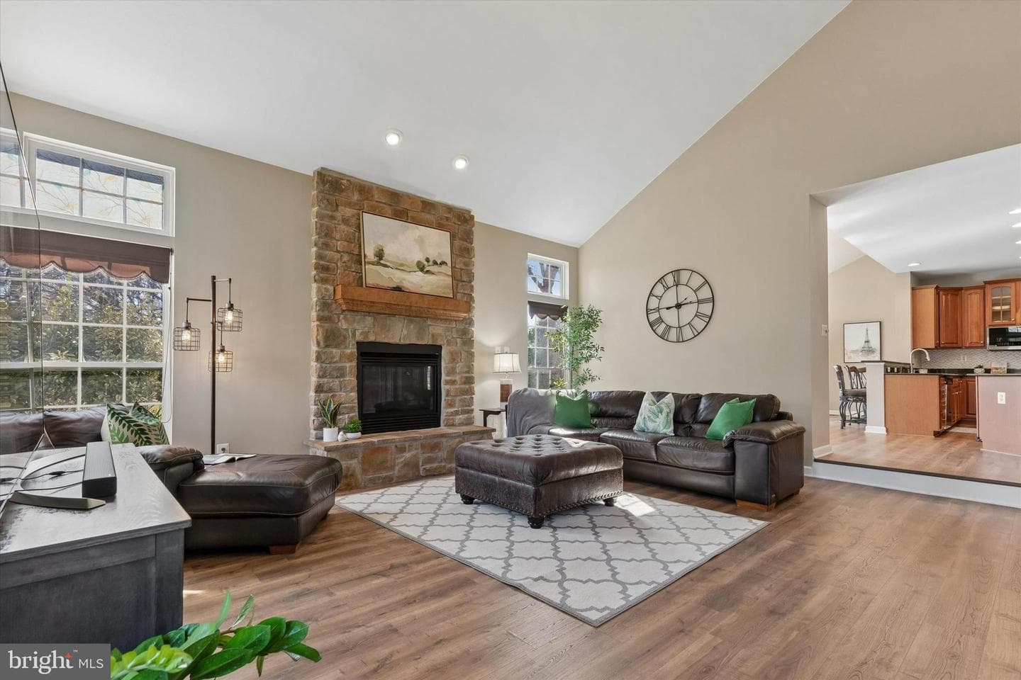 135 Equestrian Court photo 6