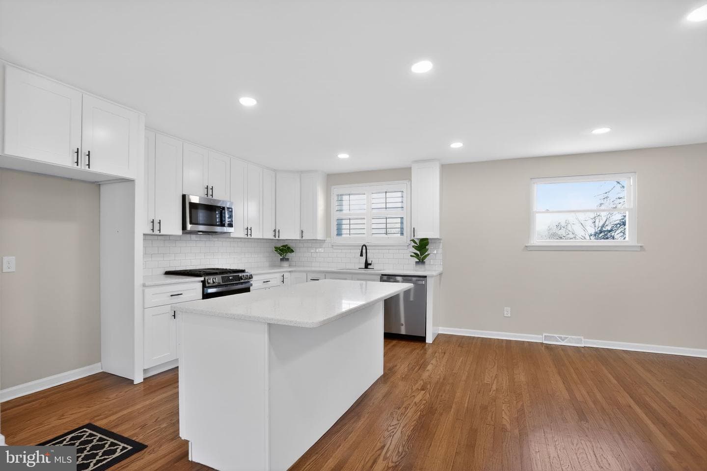 1283 Irma Road photo 12