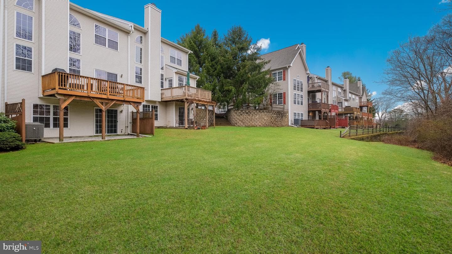 12 Heritage Hills Drive photo 38