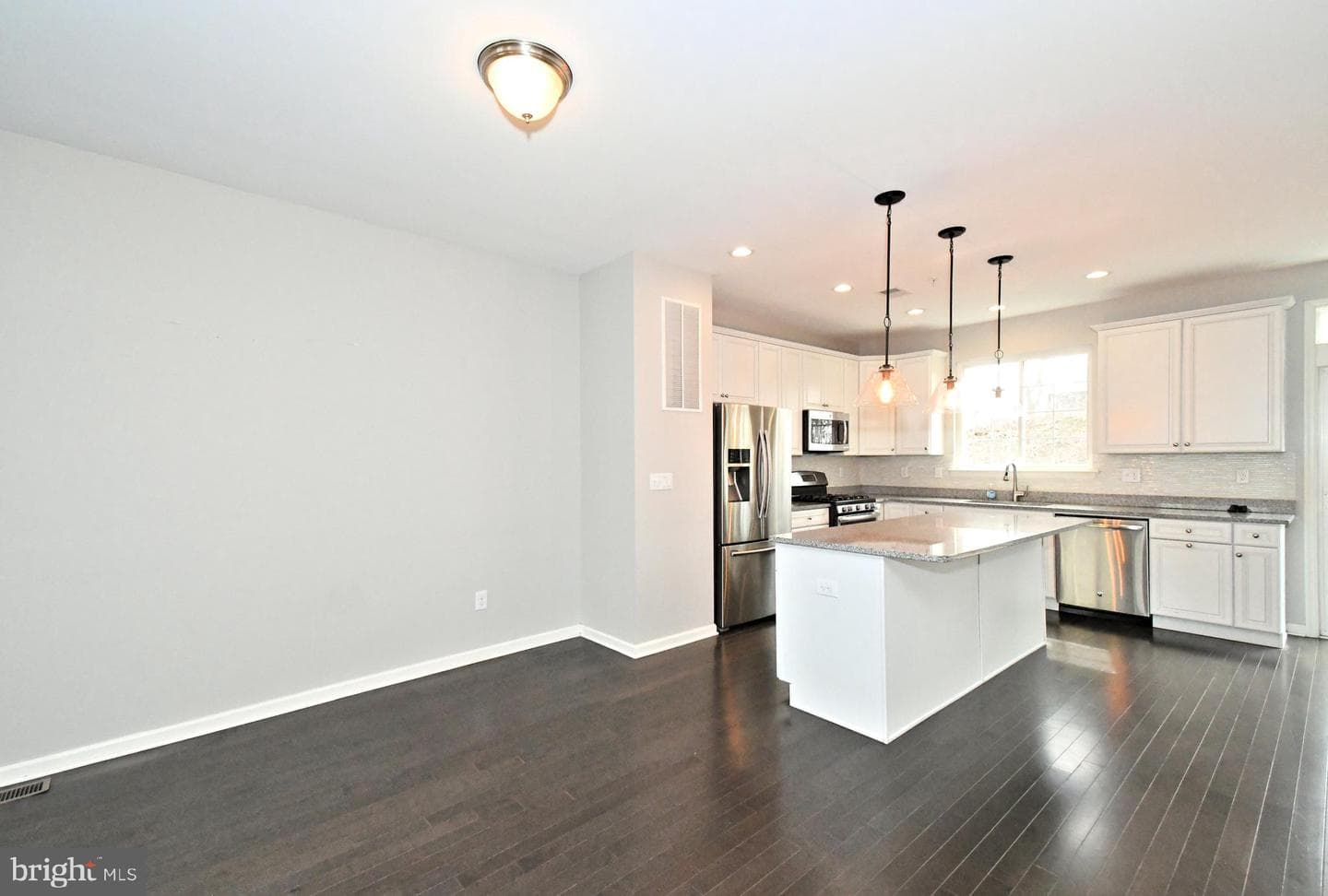 1680 Hickory Lane photo 8