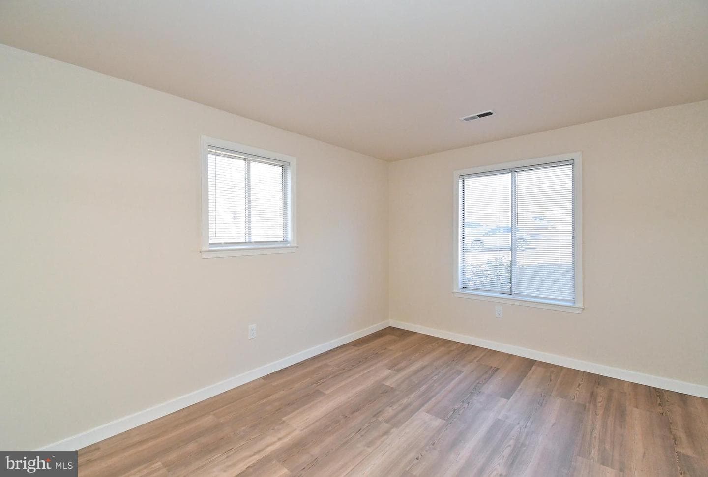 23 Kittery Court photo 12