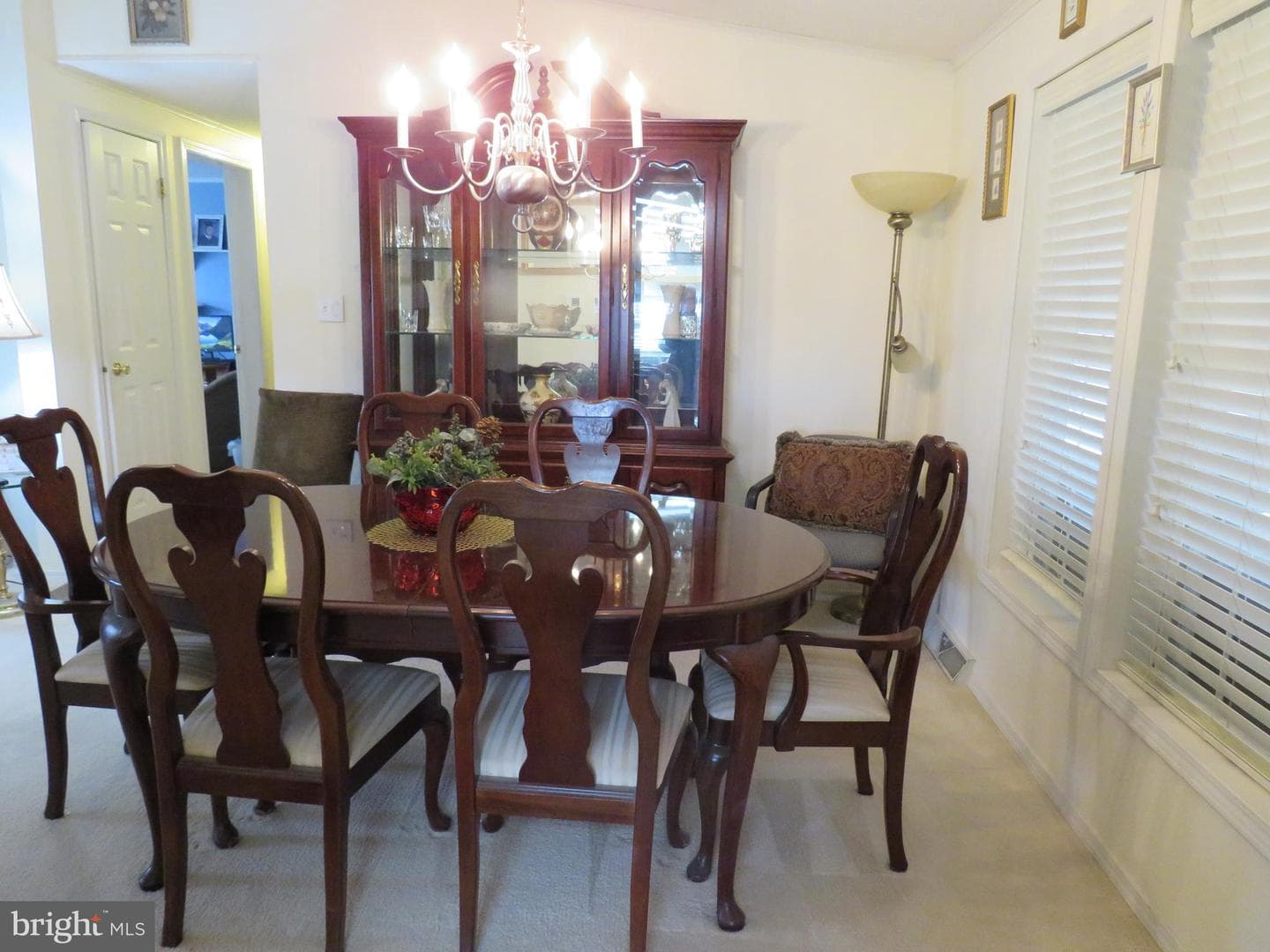 143 Raven Court photo 18