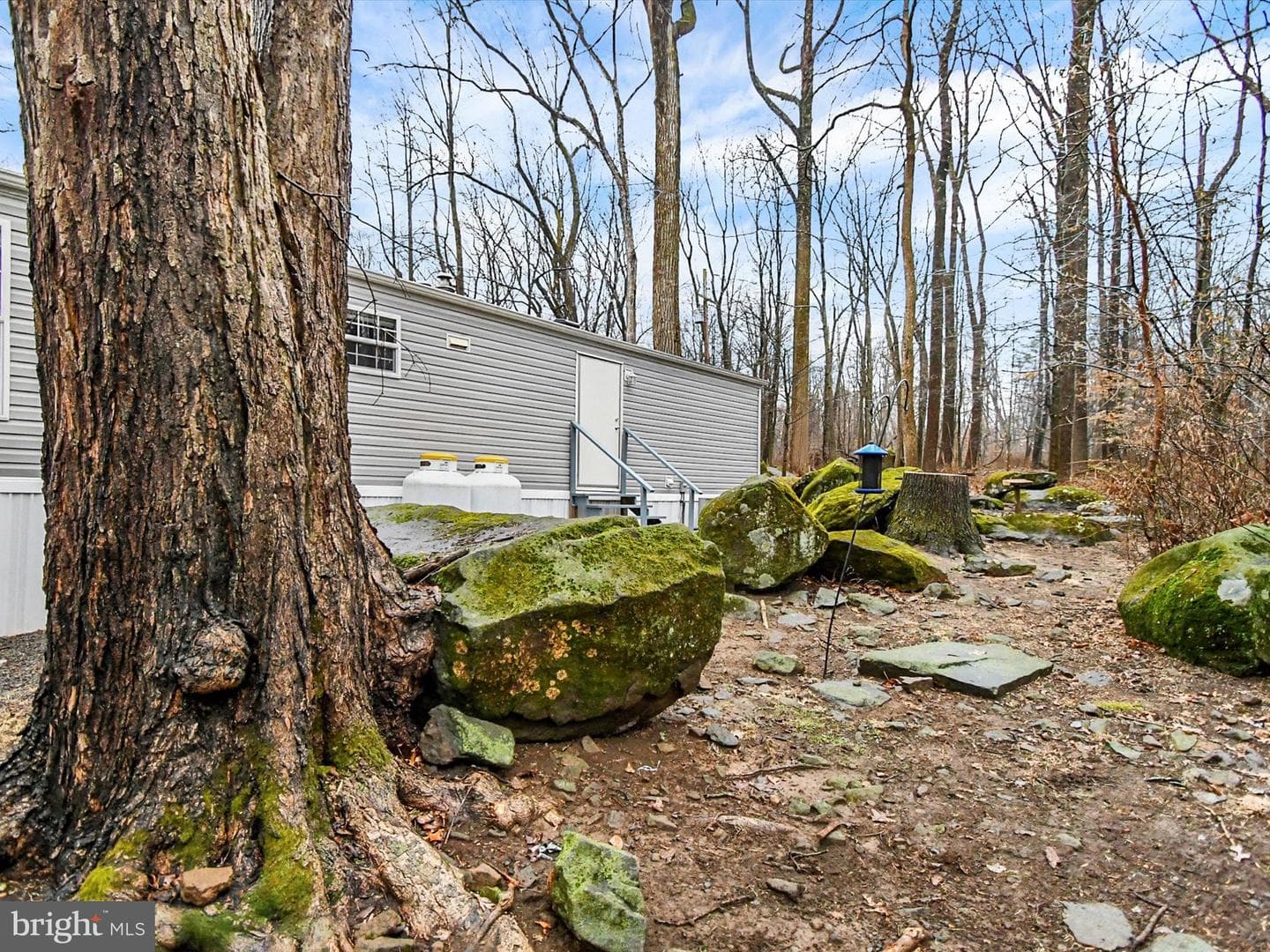 740 Lonely Cottage Road photo 27