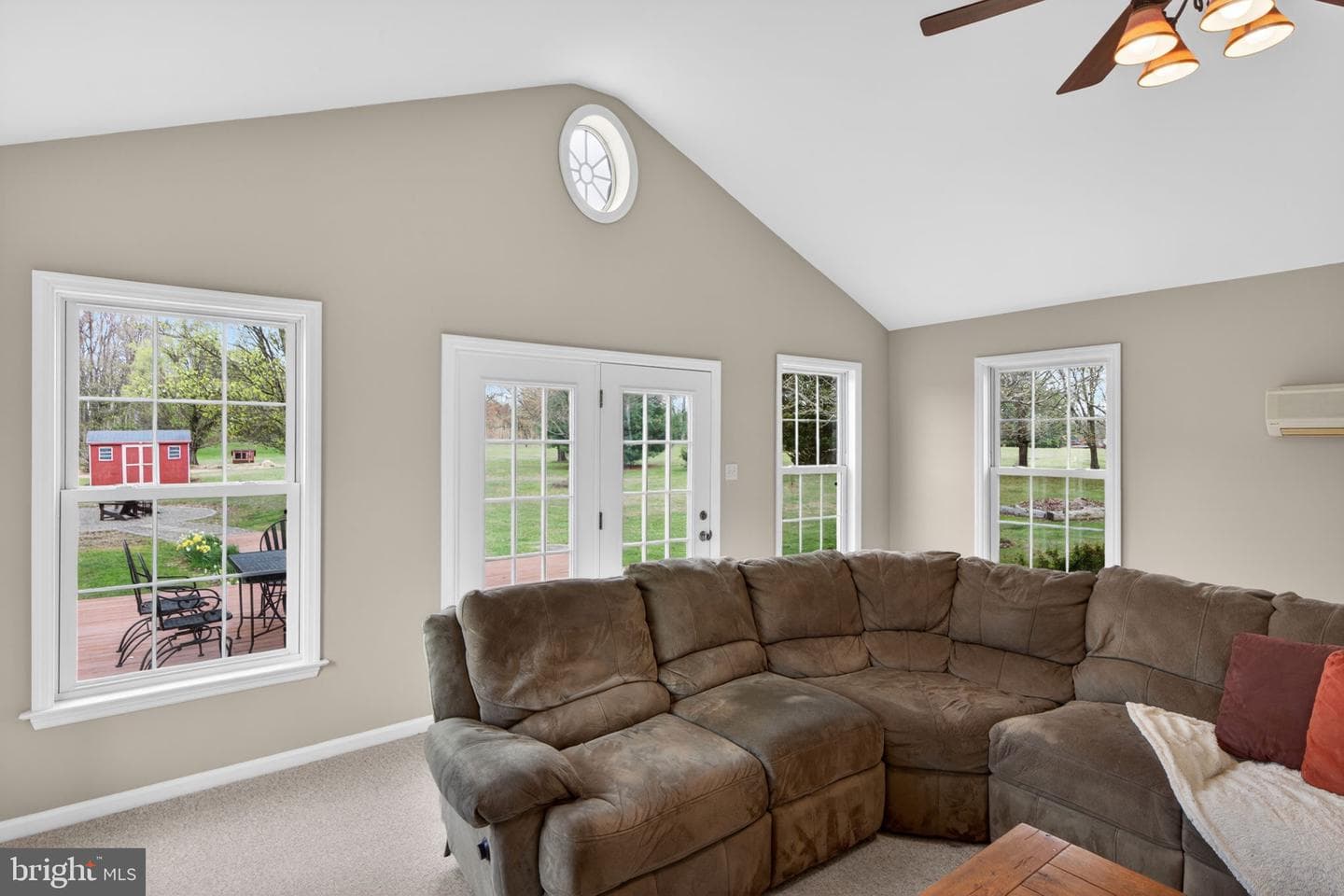 1555 Kumry Road photo 33