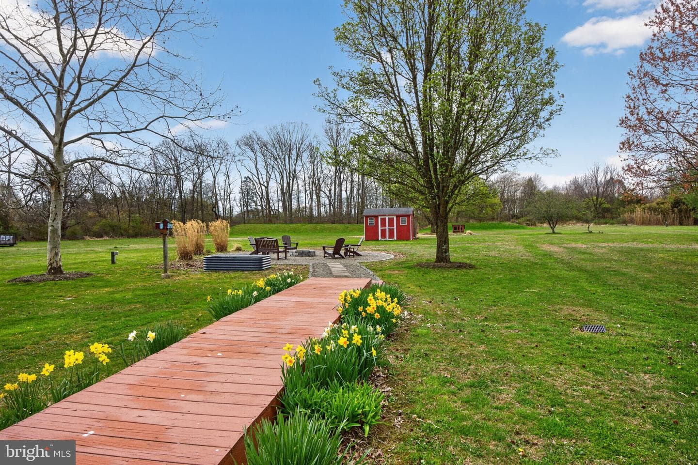 1555 Kumry Road photo 56