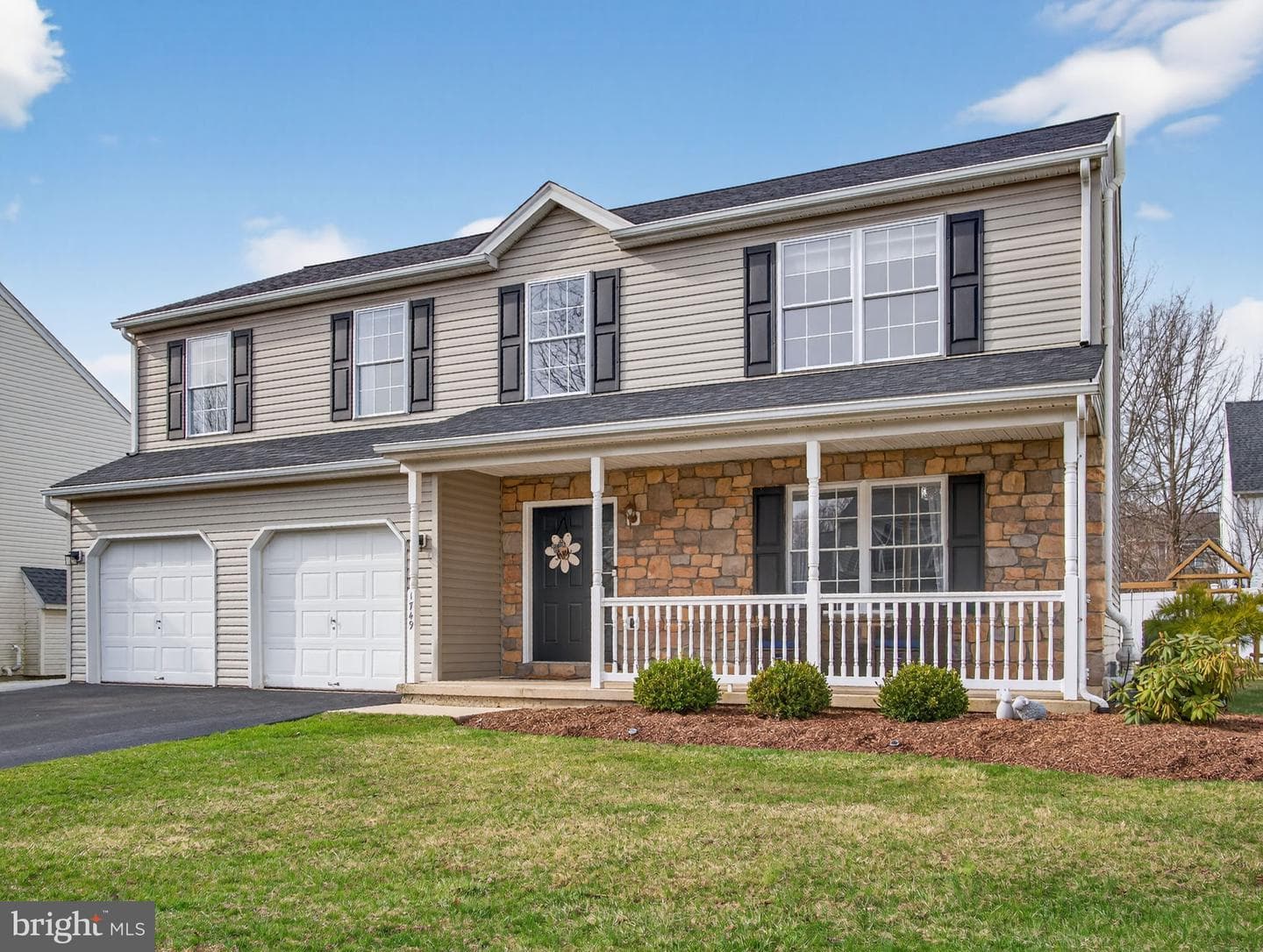 1749 Red Bud Road photo 2