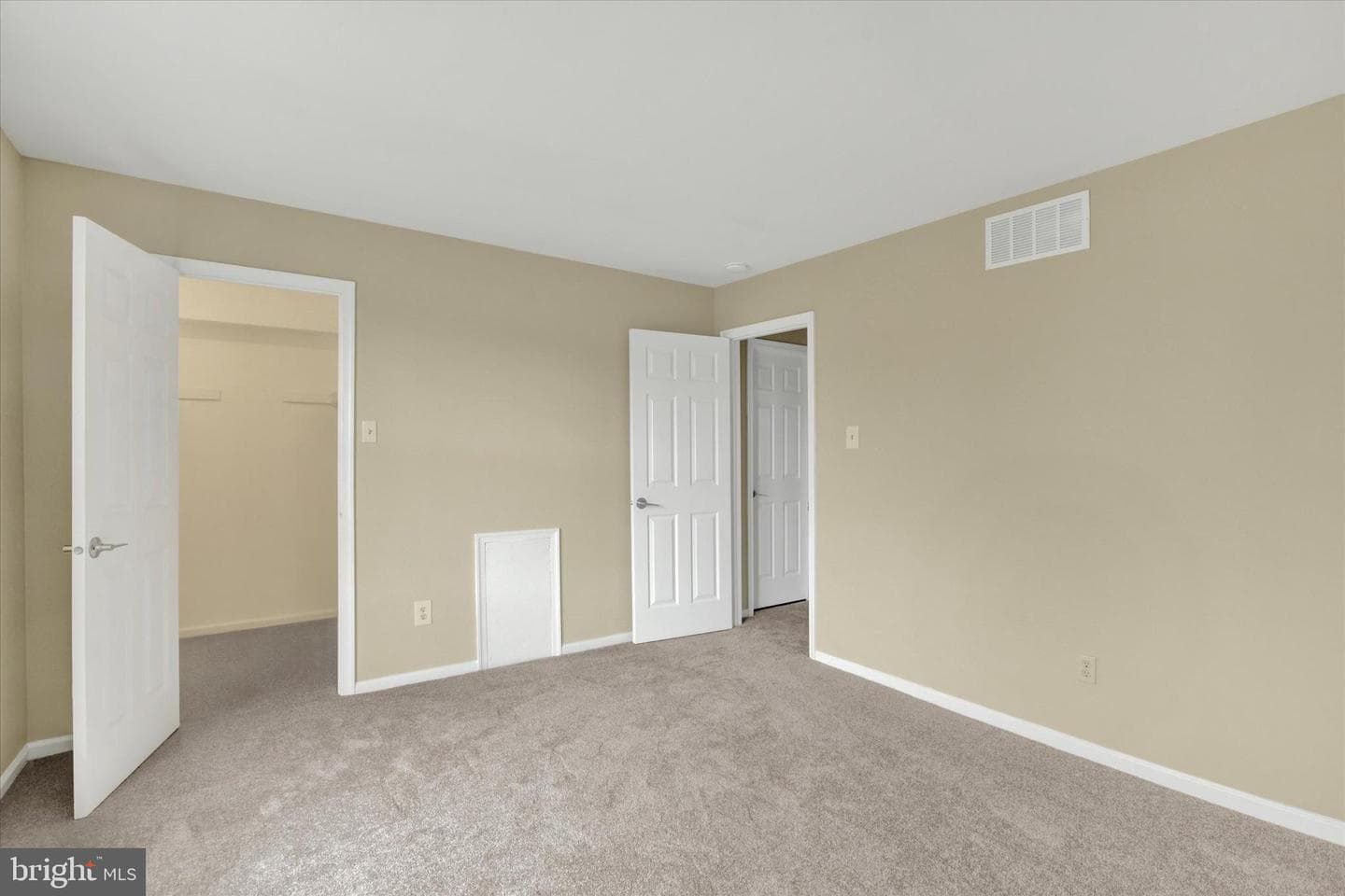 32 Craig Court photo 17