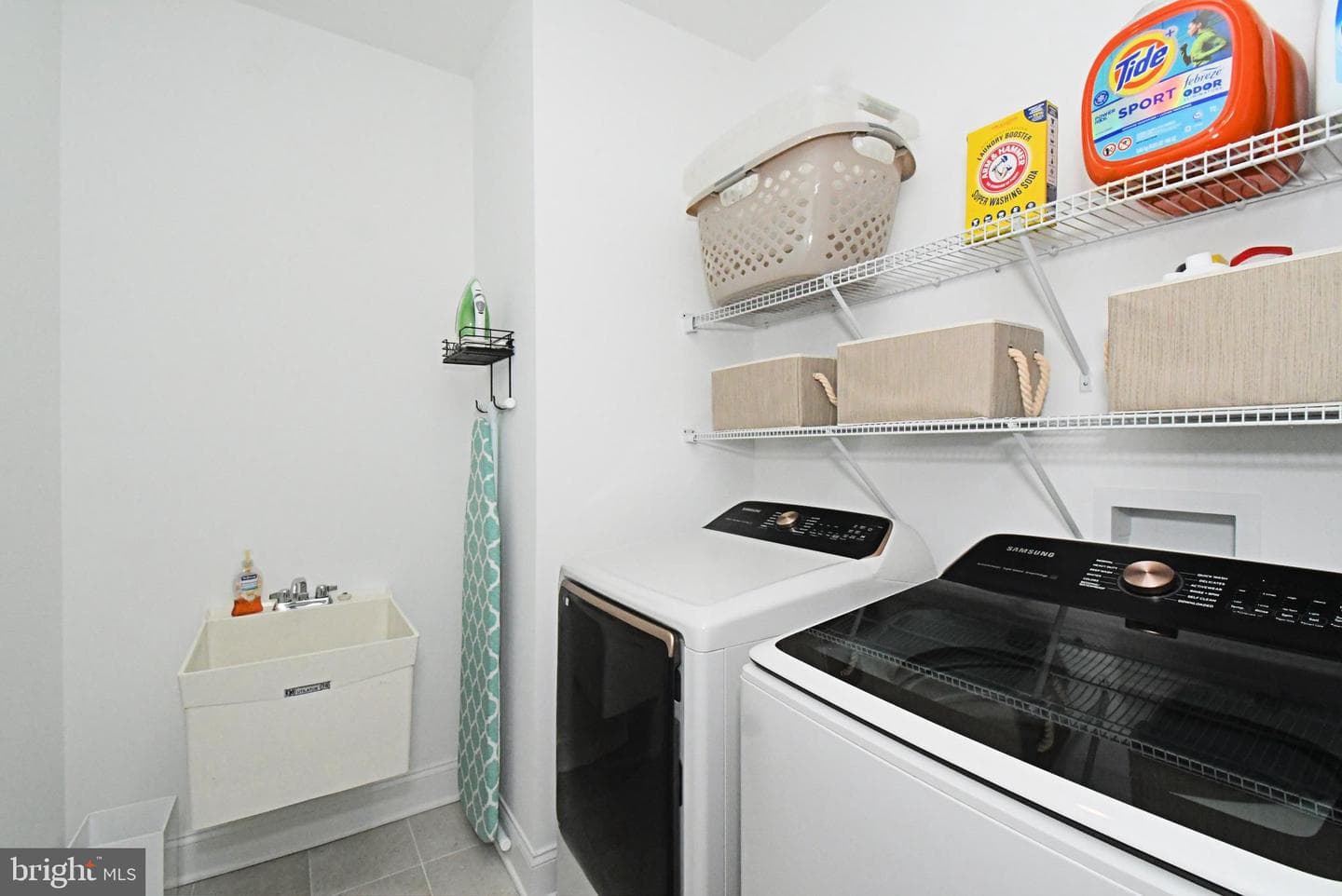206 Grove Valley Court photo 44