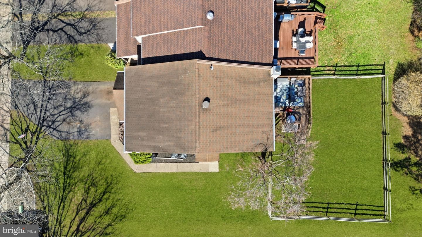 127 Parkview Way photo 47