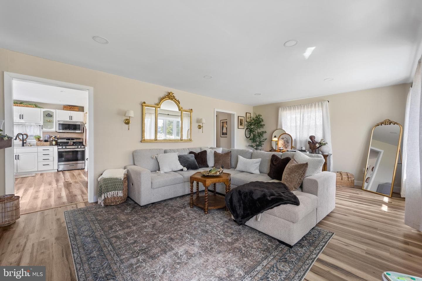 1012 Mearns Road photo 3