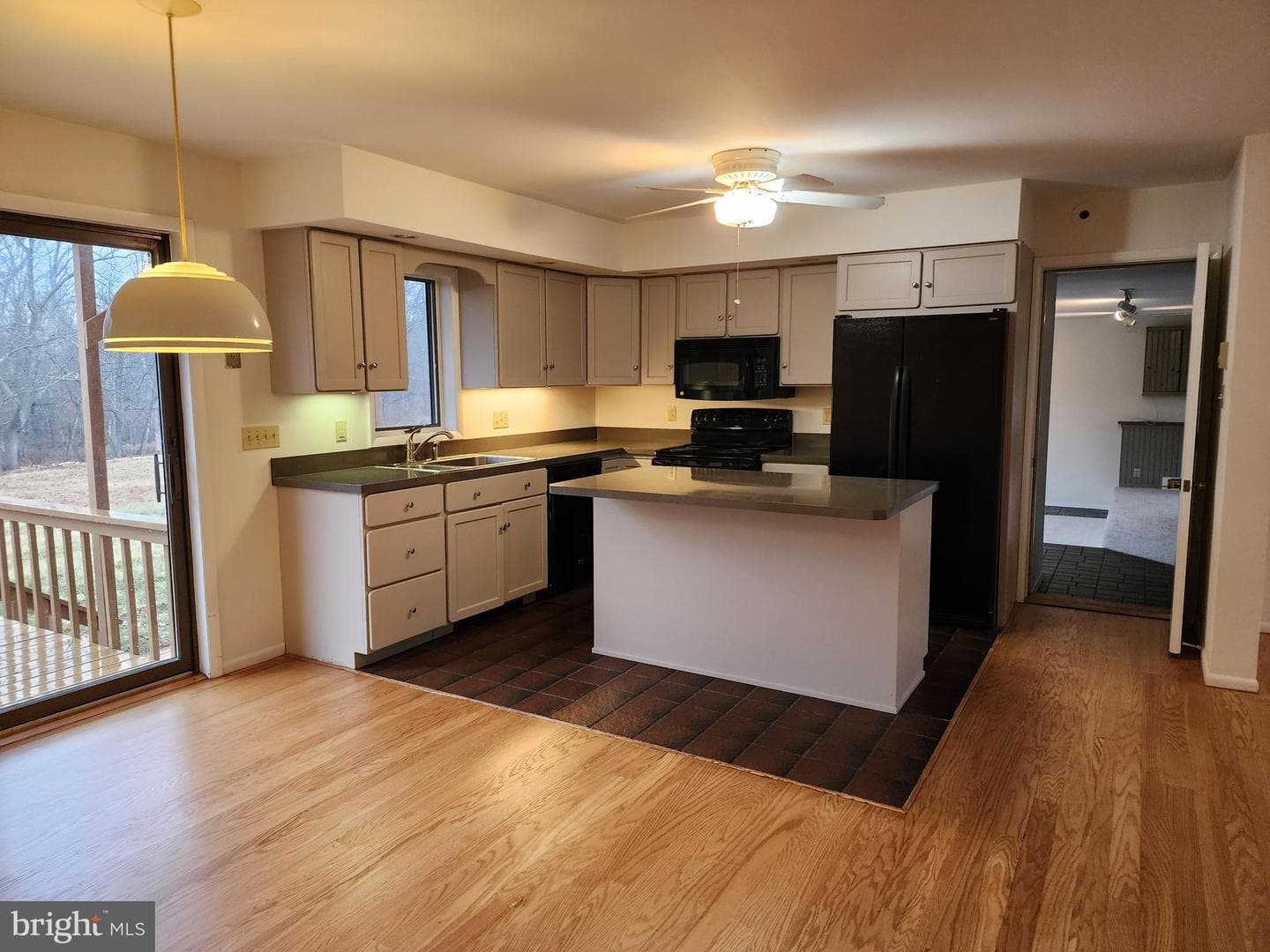 130 Pine Lane photo 17