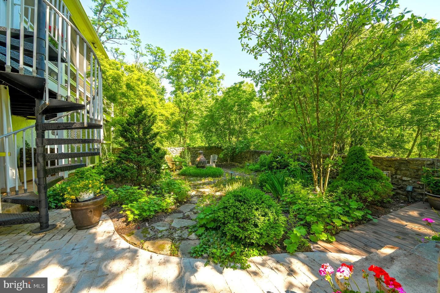 2885 Mill Road photo 47