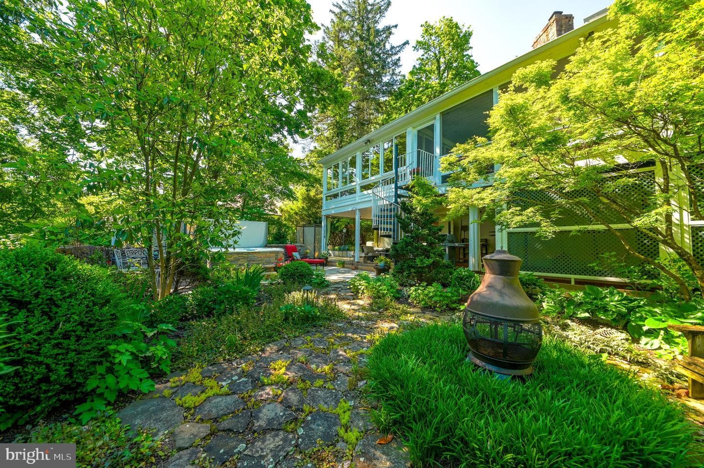 2885 Mill Road photo 48