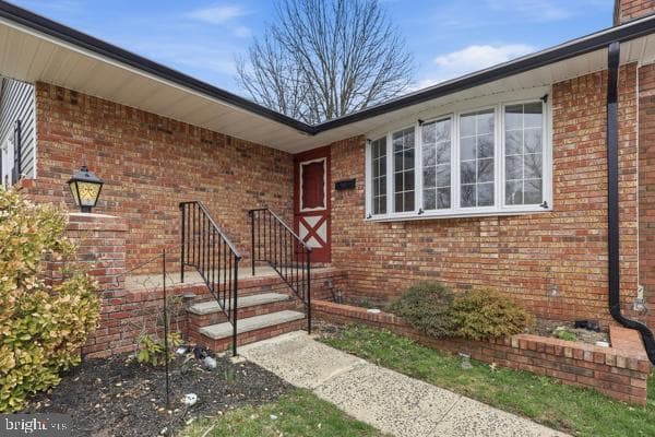 331 Osborne Avenue photo 5