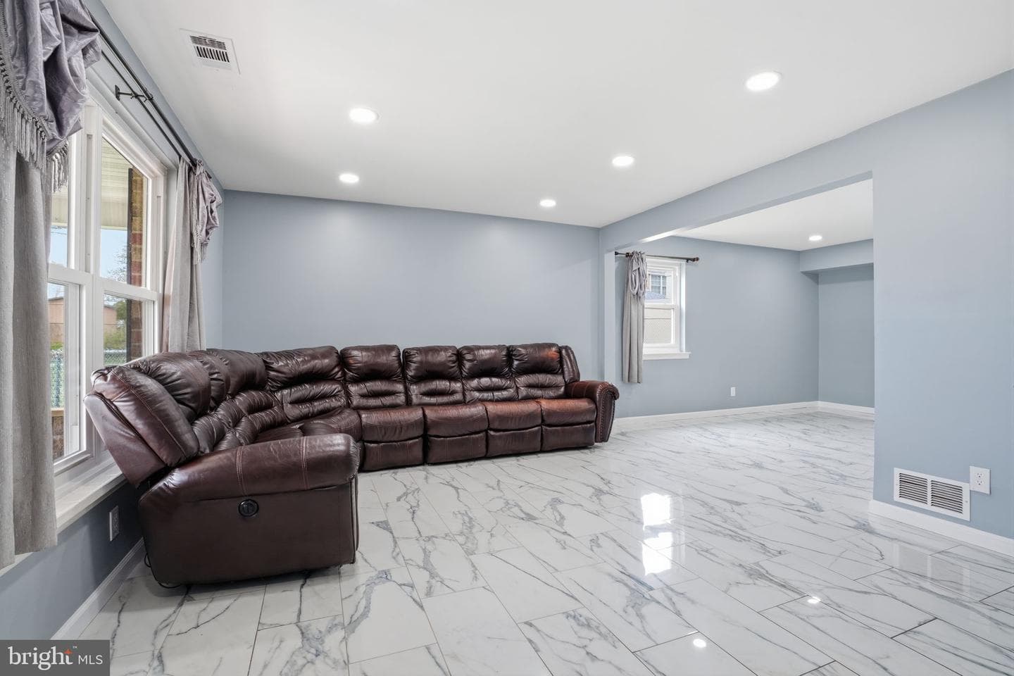 3021 Alcott Court photo 5
