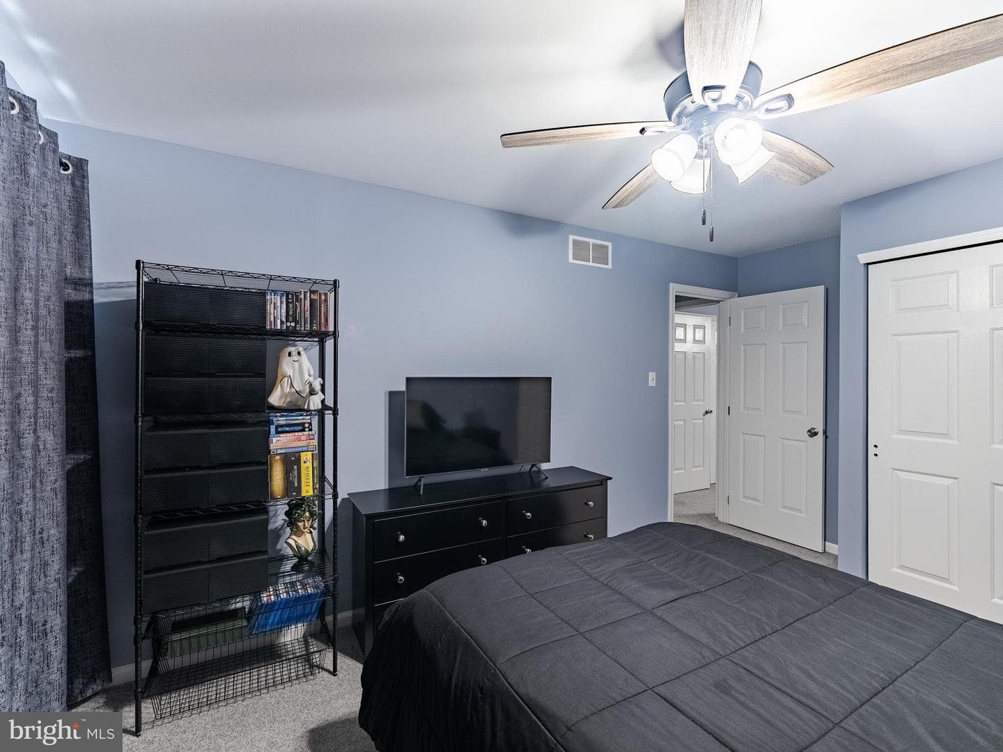 126 Megan Circle photo 21