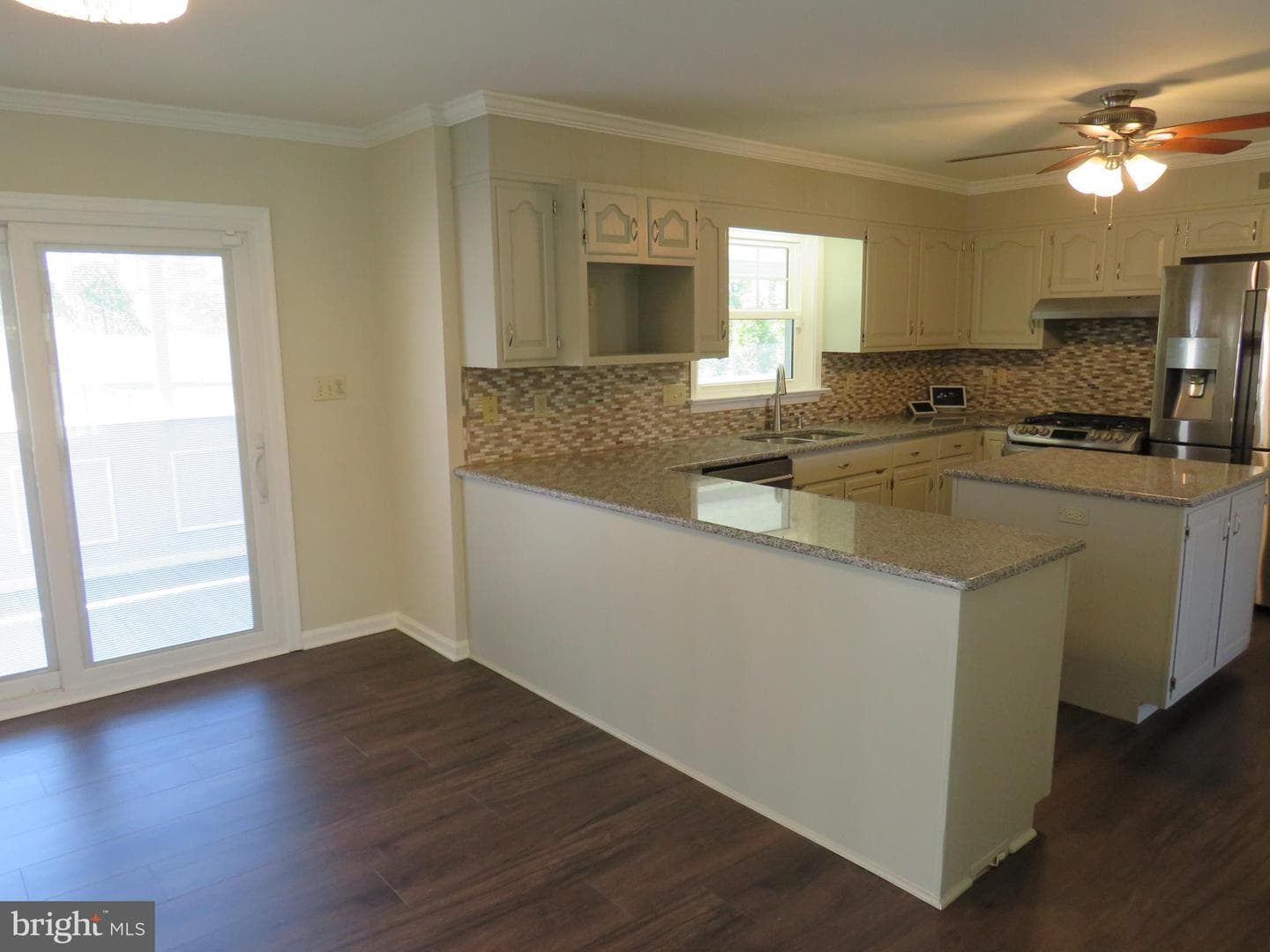 10 Spring Hill Lane photo 17