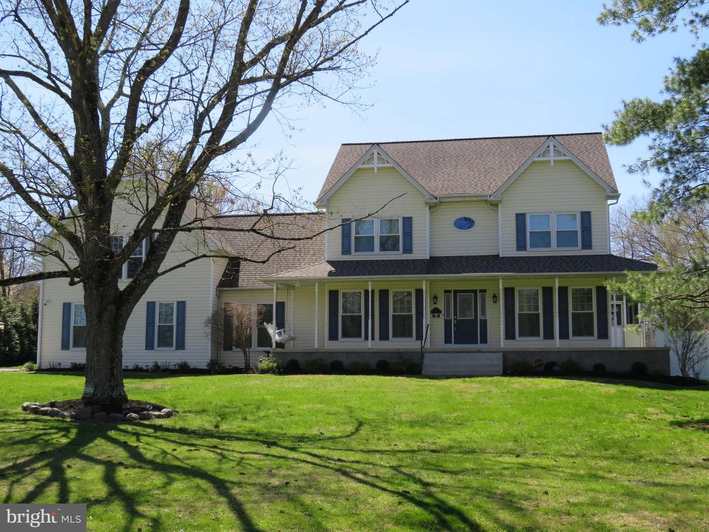 10 Spring Hill Lane photo 2