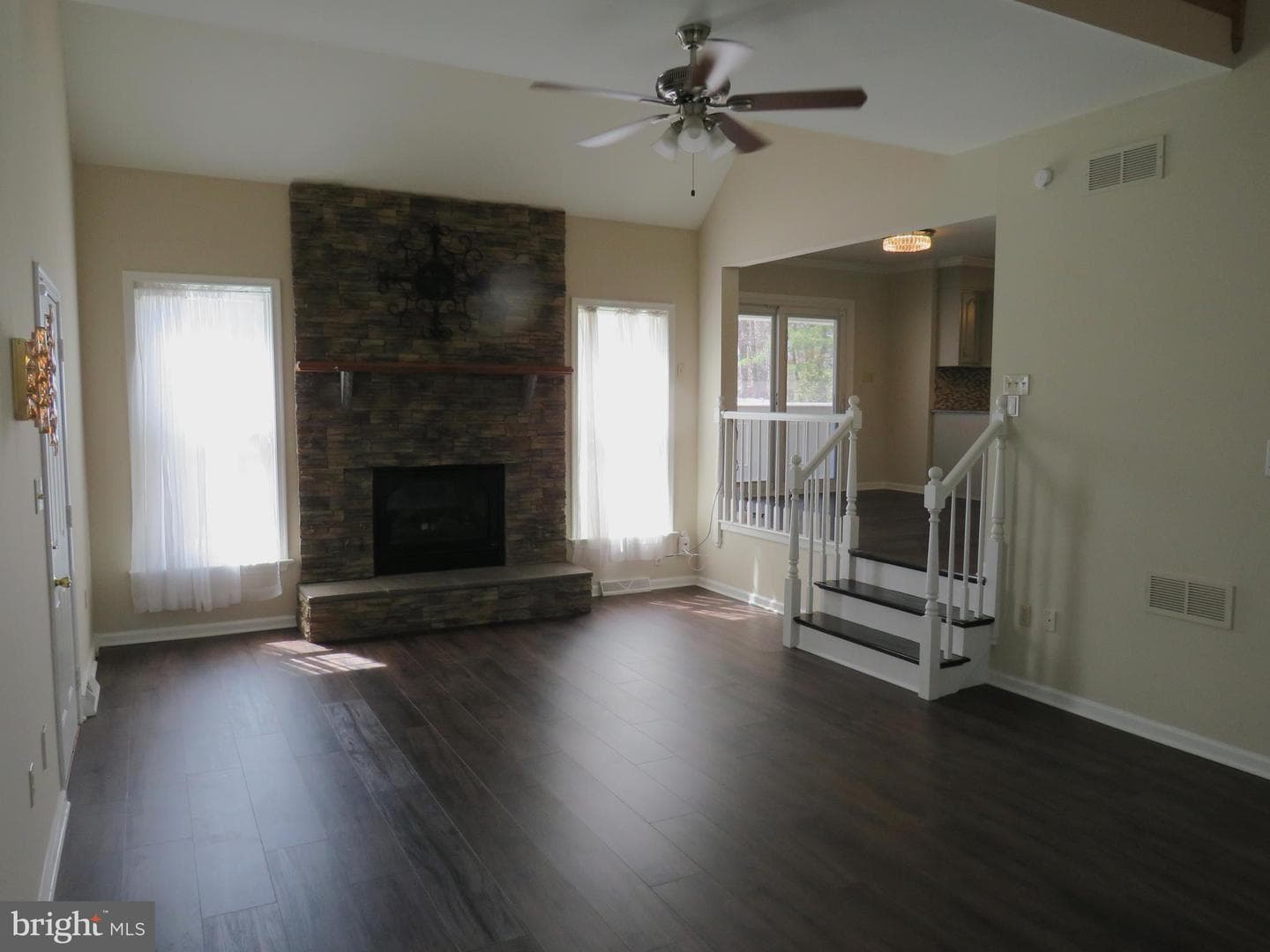 10 Spring Hill Lane photo 24