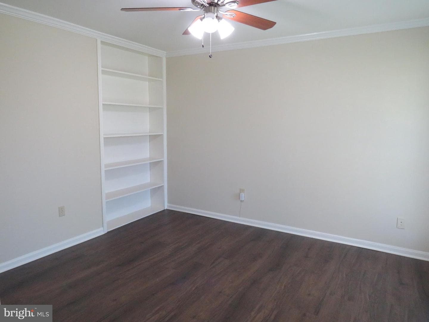 10 Spring Hill Lane photo 32