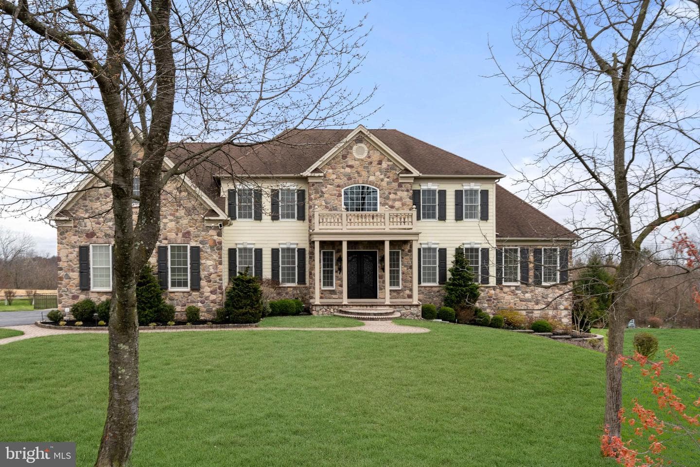 1036 Azlen Lane
