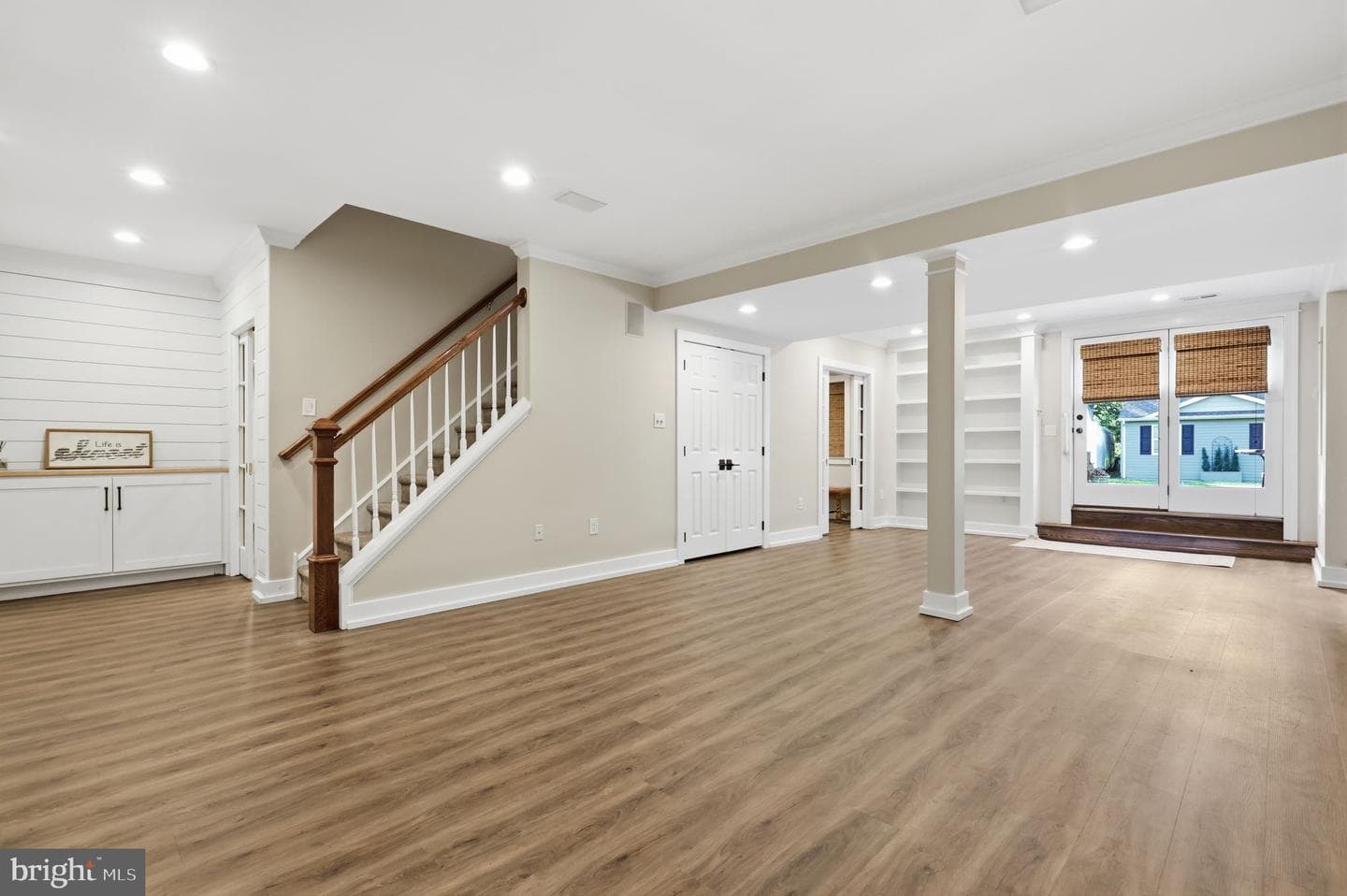 908 Fairview Avenue photo 38