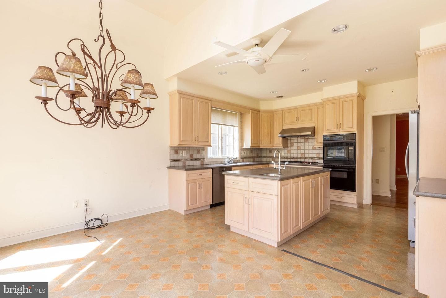 4225 Erica Drive photo 20